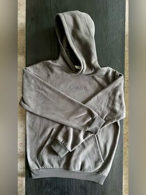 Comfort-Fit Gray Hoodie with Subtle Chest Logo -  Unisex Medium